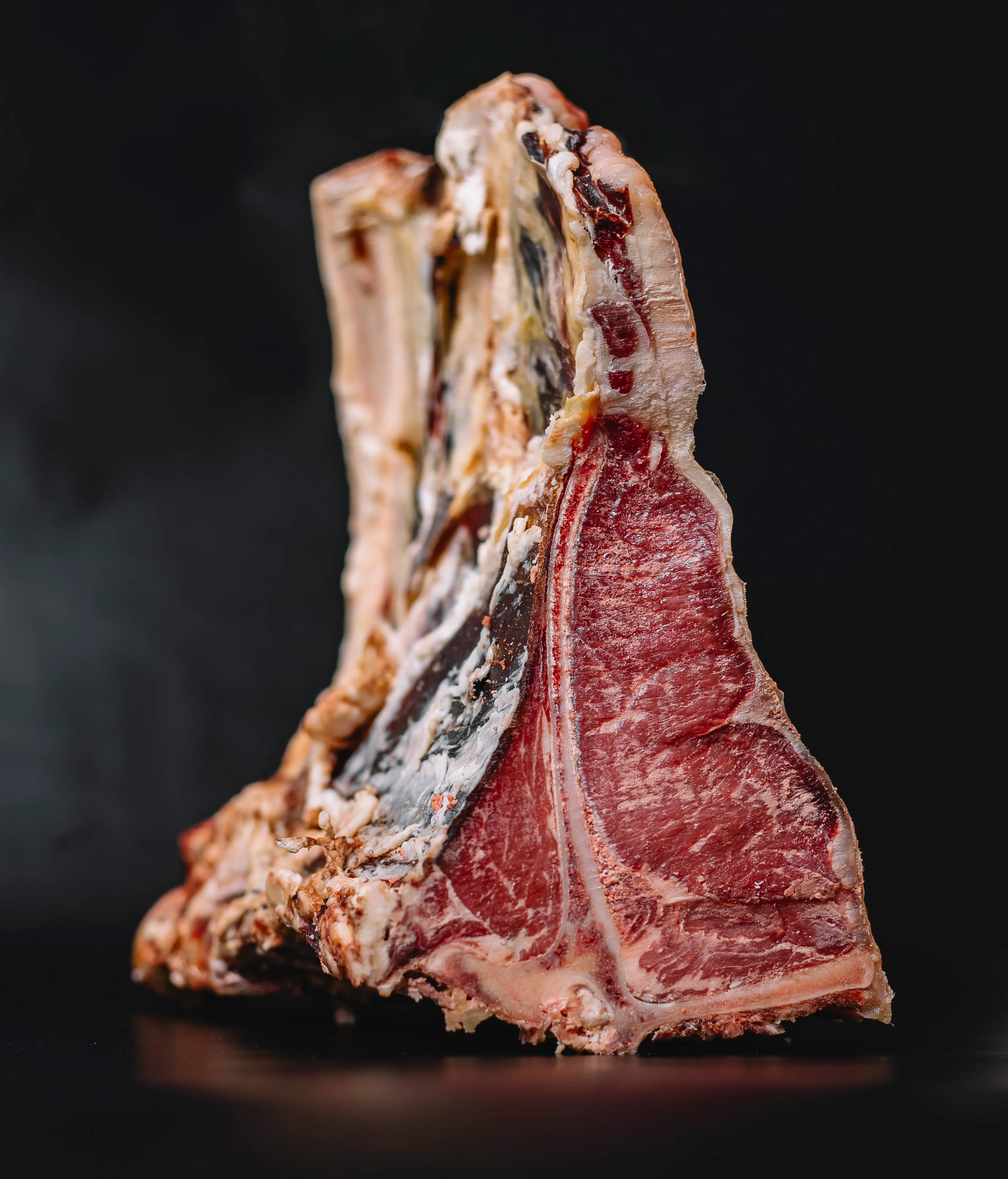 Cortes premium de carne madurada en Los Sarangos