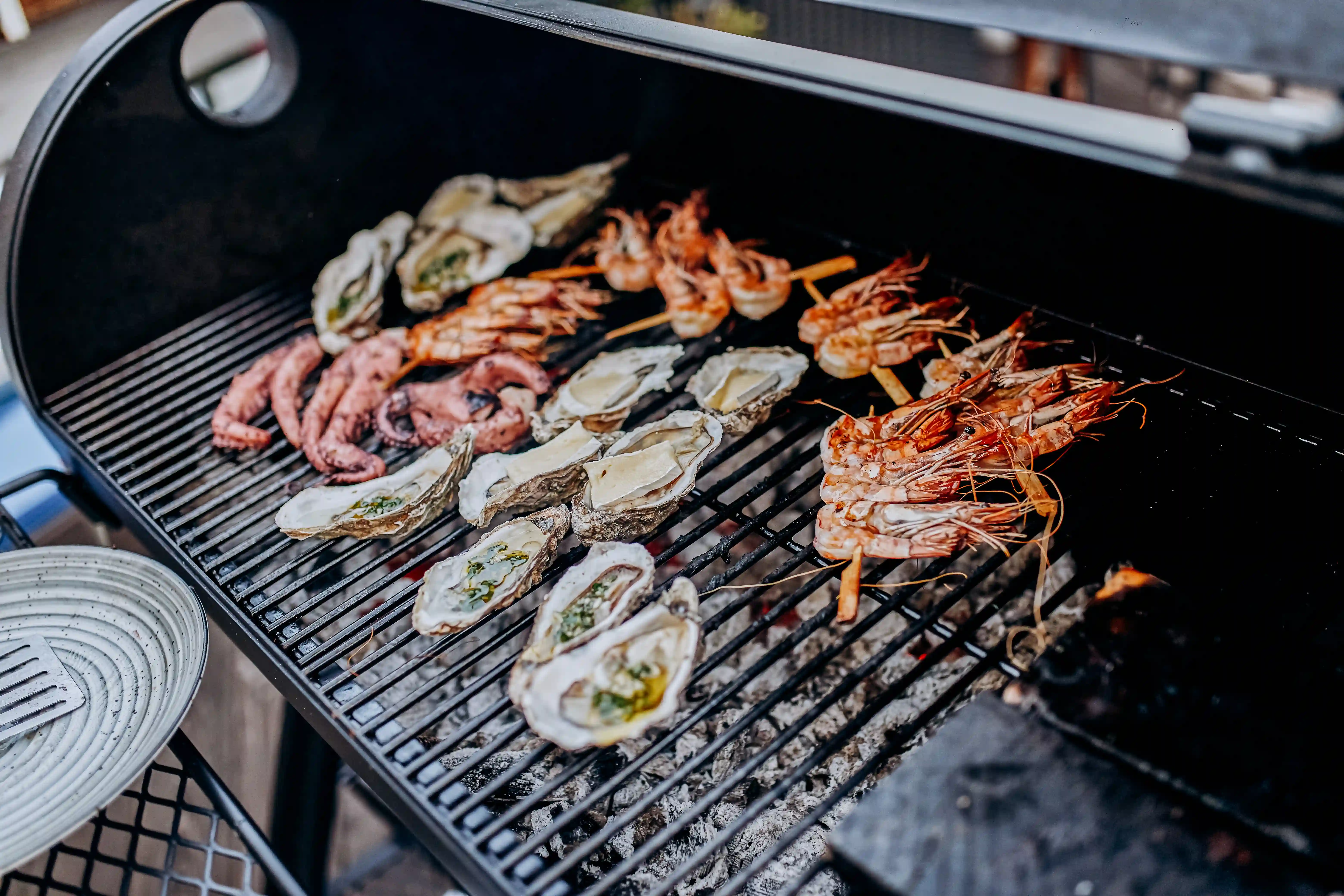 Preparación de mariscos en cocina